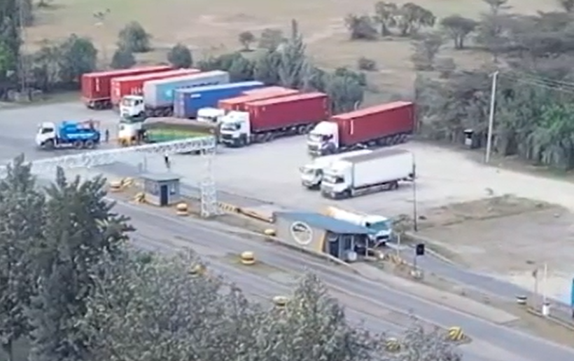 KeNHA reveals how truckers use spotters, WhatsApp groups, and side roads at night to dodge weighbridge checks across Kenya’s highways.