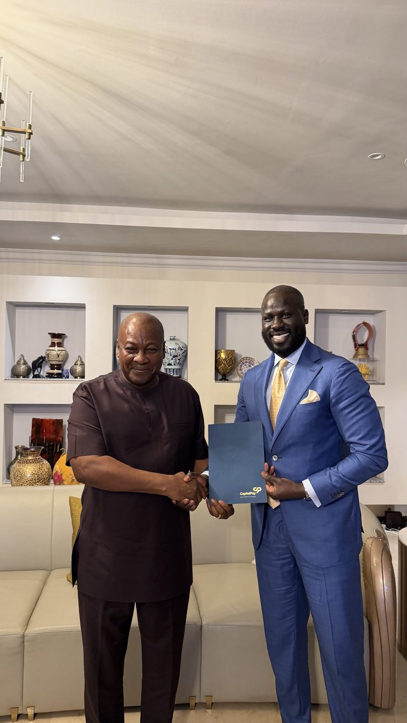 Garang Mayom Malek, right, with Ghanaian President John Dramani Mahama during a meeting focused on Ghana’s digital transformation agenda and opportunities for CapitalPay.