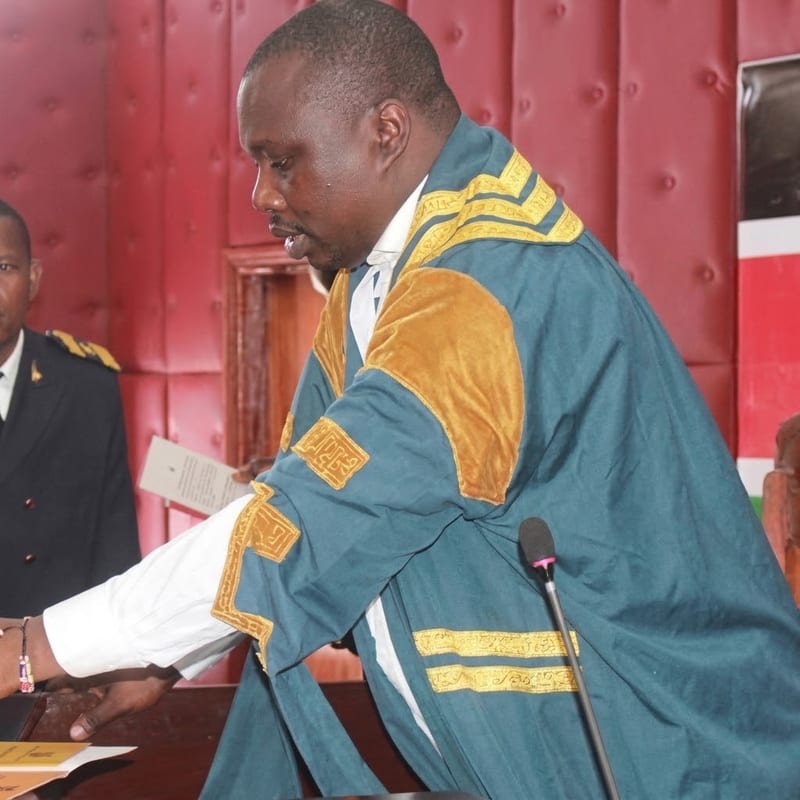 Former Homa Bay County Assembly Clerk Bob Kephas Otieno is also accused of diverting KSh 26.2 million in public funds to a company owned by his wife, Everline Awino, without supplying any goods or services.