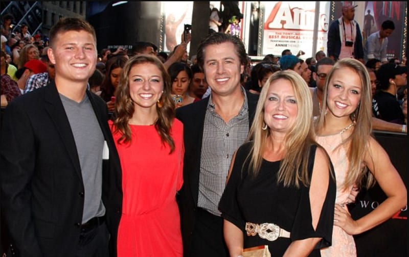Brad Pitt siblings
