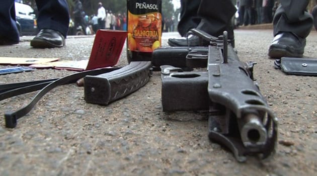 GUNS