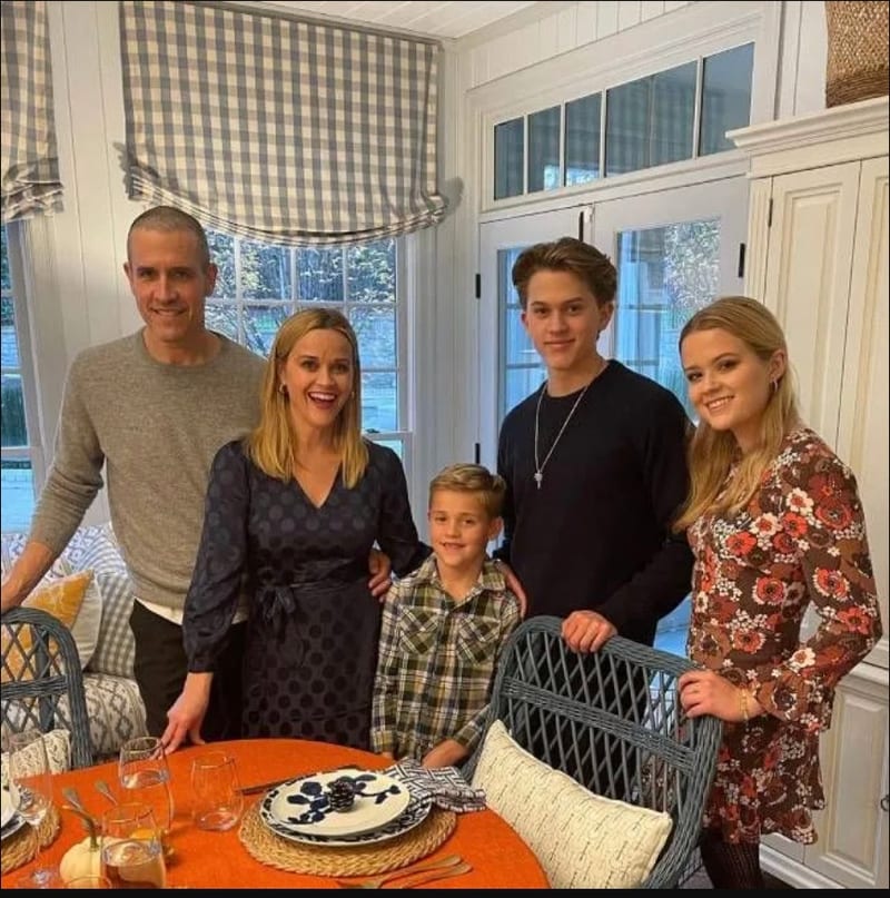 Reese Witherspoon's Siblings