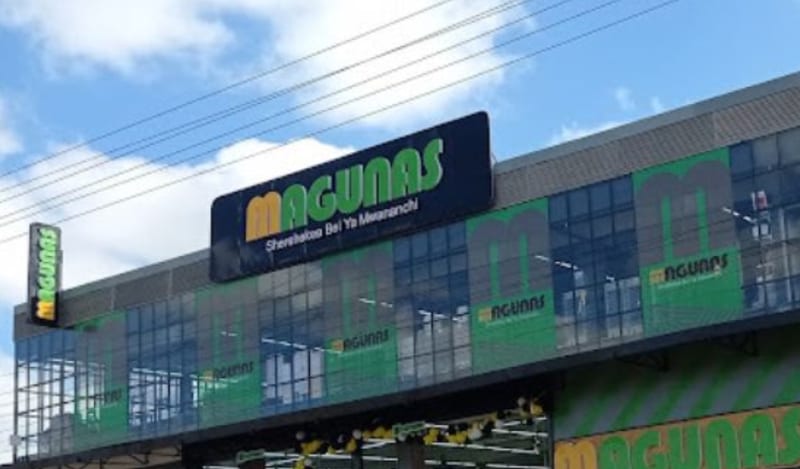 Customers at Magunas Supermarket’s Kangemi branch have raised complaints over persistent issues with small-change handling, citing...