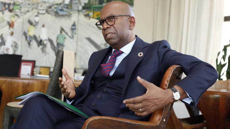 Safaricom loses 1.6 percent users' market share in second quarter :: Kenya