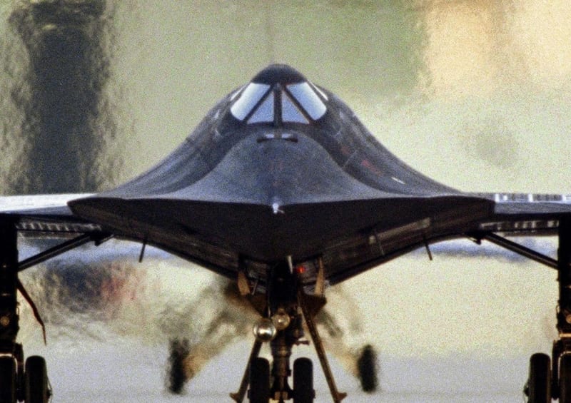 Plane wings sr 72