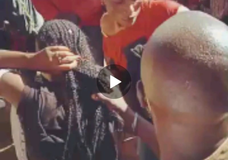 Video: Two ladies drugging and robbing unsuspecting residents arrested by angry mob in Juja