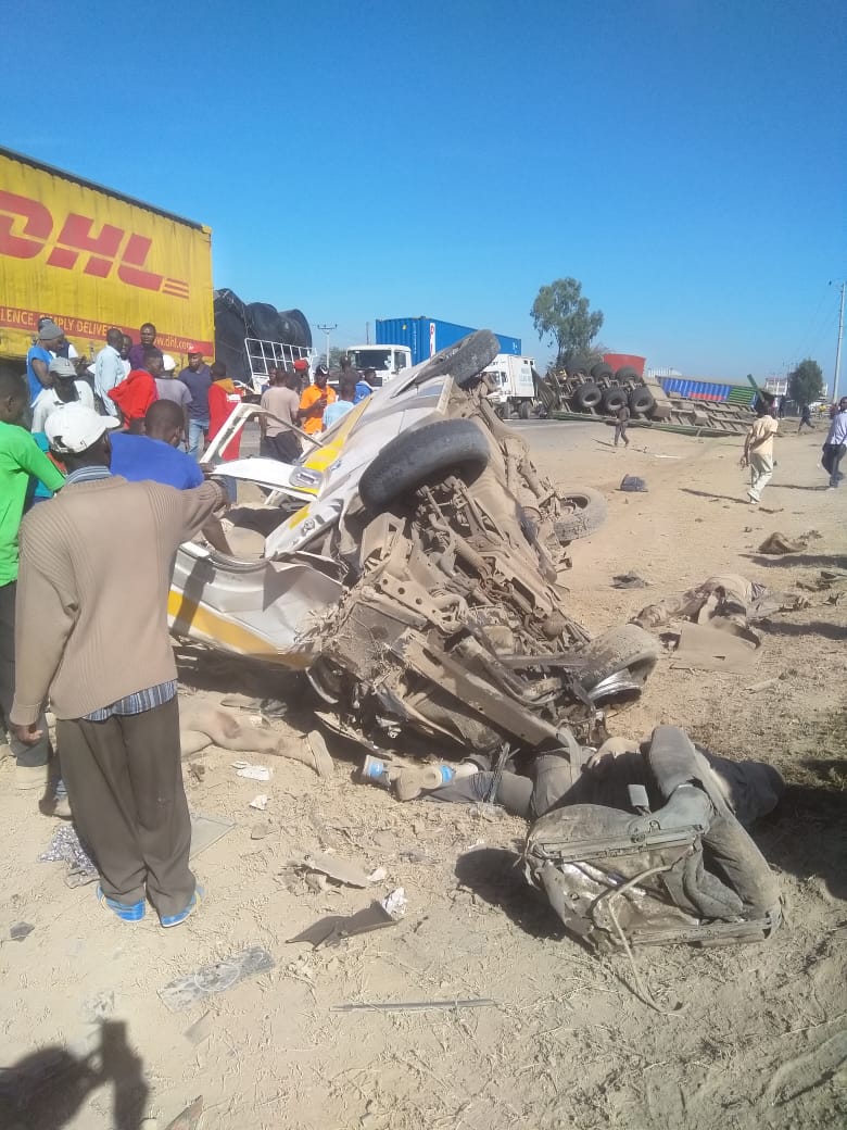 [Photos] Truck Rams Into Matatu At Kikopey Area, Nakuru County