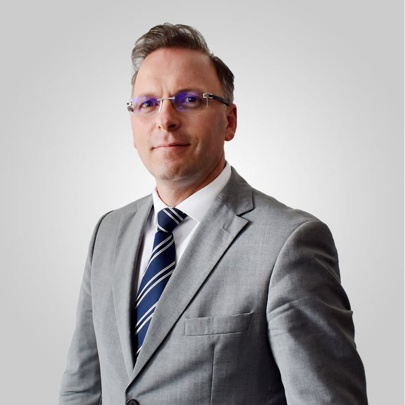 Richard-Thomas - Camusat