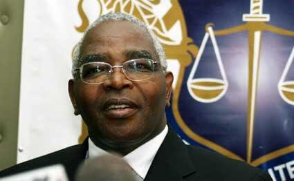 [PHOTO] Alert Boinnet! Former Anti-Corruption Boss In A Hit And Run Accident