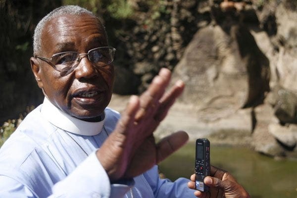 Reverend Timothy Njoya Criticizes Uhuru's Fake War On Corruption