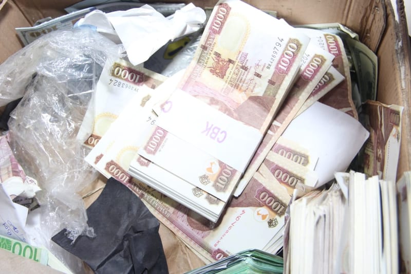 VIDEO — Police Raid House In Ruiru, Recover Gold & 8 Billion Shillings In Fake Currency