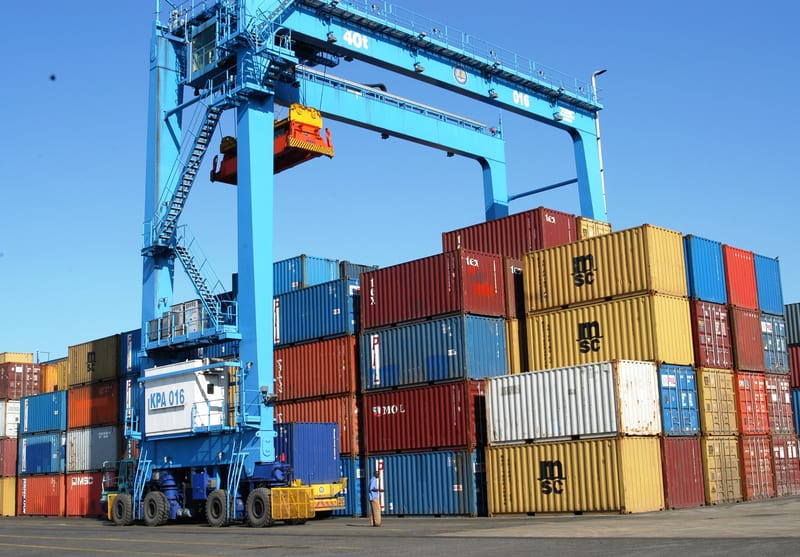 CONTAINER STUCKING