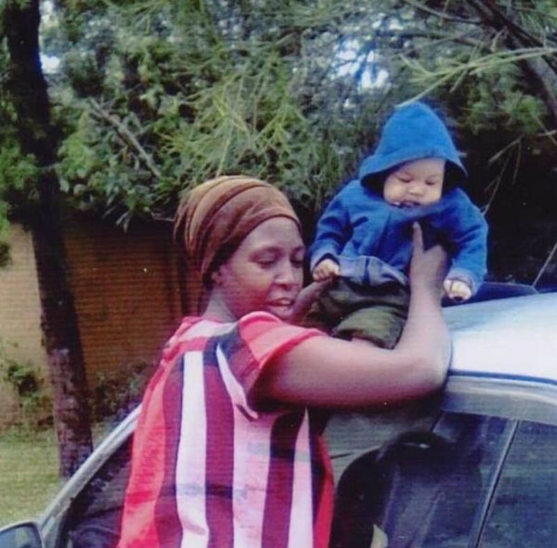 Kenyan Woman Uses Child To Solicit For MPESA From Man Claiming To Be The Baby Daddy