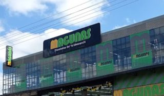 Customers at Magunas Supermarket’s Kangemi branch have raised complaints over persistent issues with small-change handling, citing repeated...