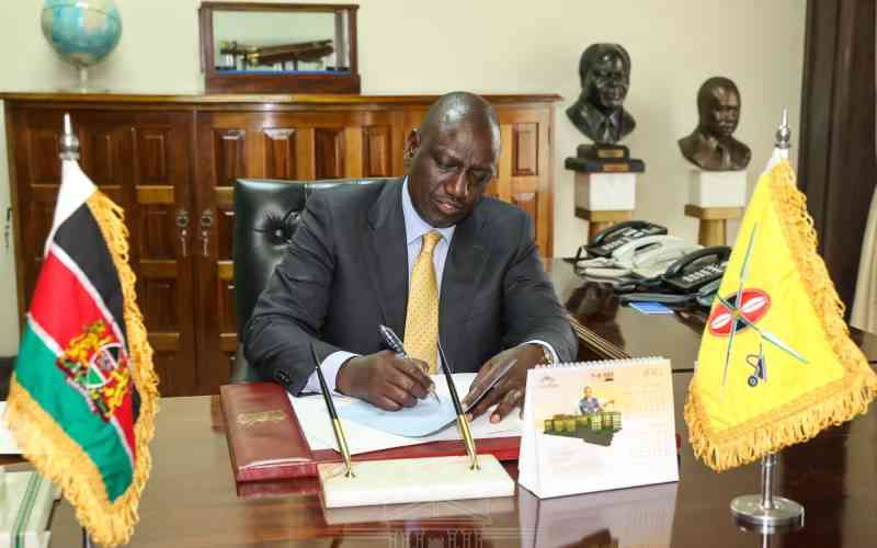 President William Ruto signs an Executive Order at State House, Nairobi