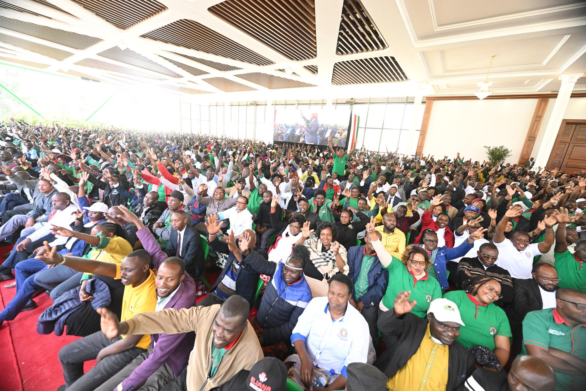 Teachers Make Fresh Demand to Govt Days After Chanting 'Tutam' in State House