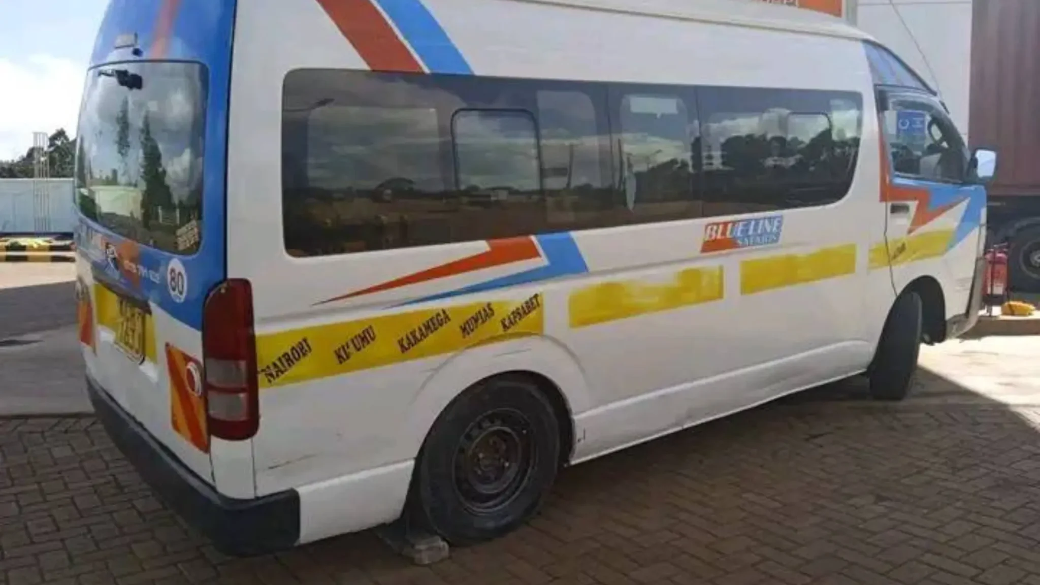 Blueline Shuttle Booking, Fares, Routes, and Contacts